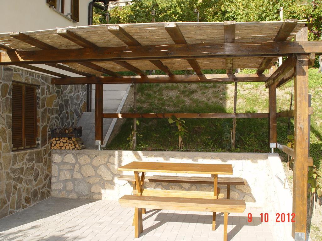 Holiday Home Baron Radeče エクステリア 写真